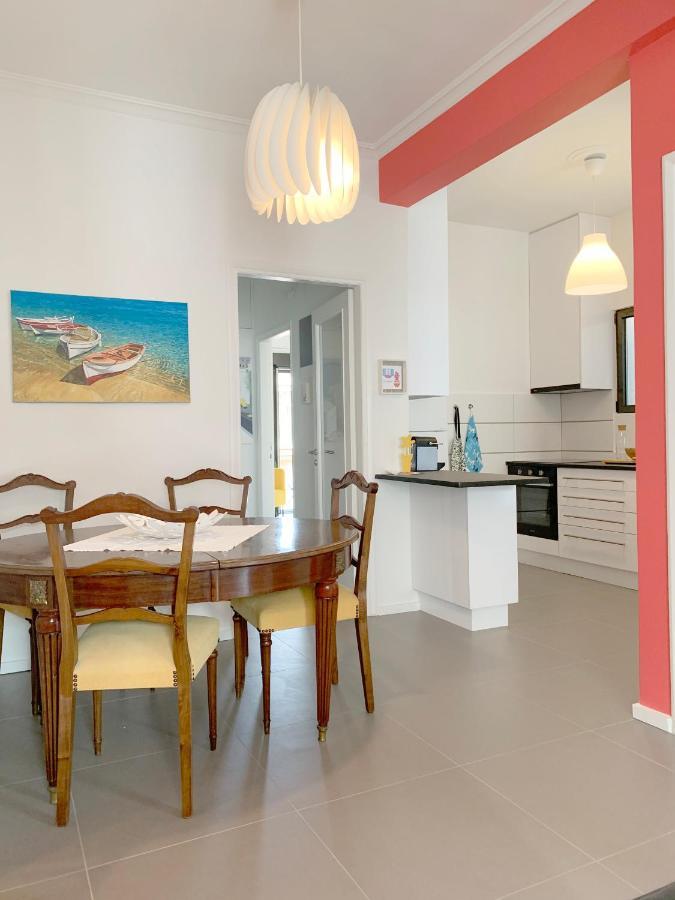 2Bd New Modern Apartment - Athens Seaside ภายนอก รูปภาพ